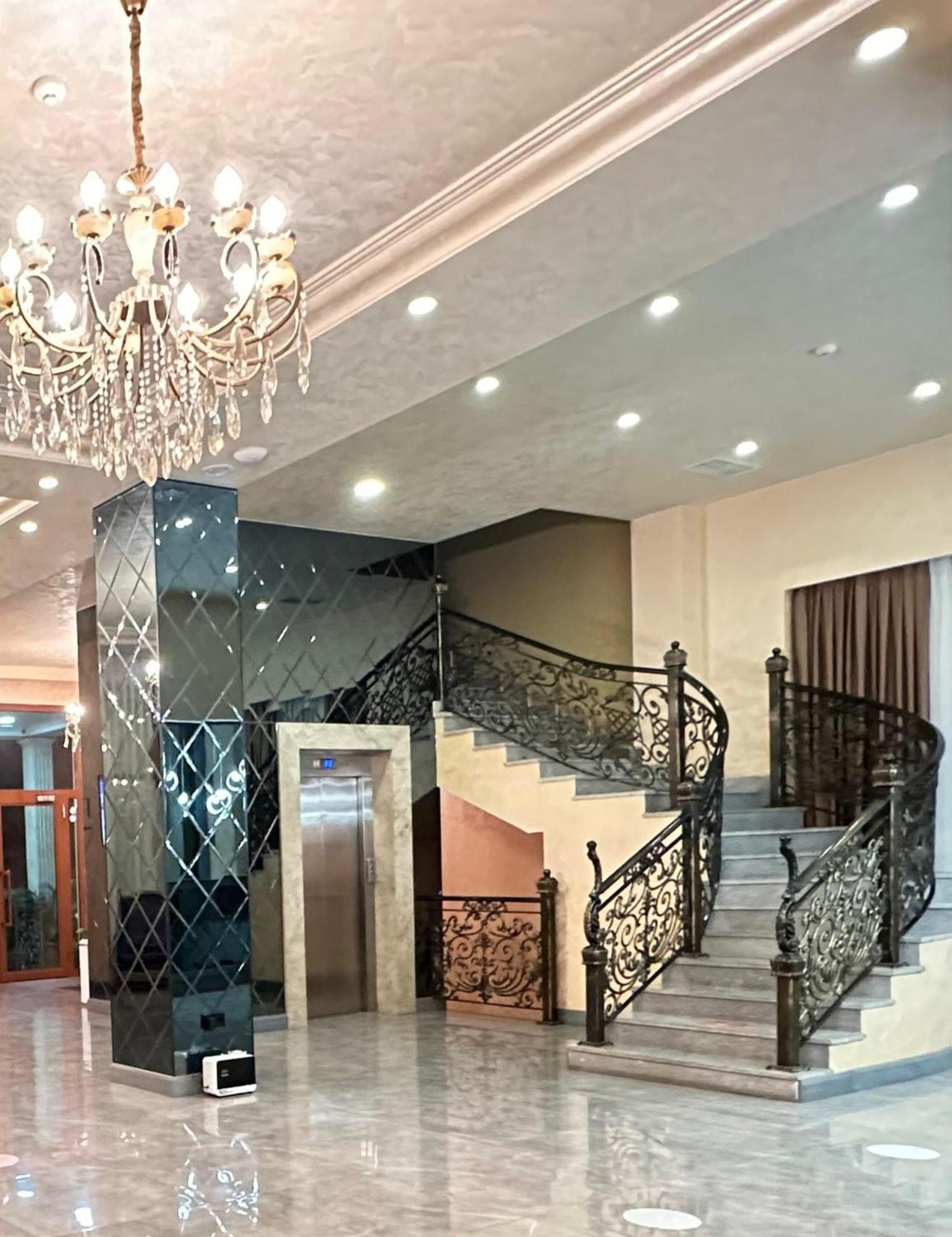 Gm City Hotel บากู ภายนอก รูปภาพ